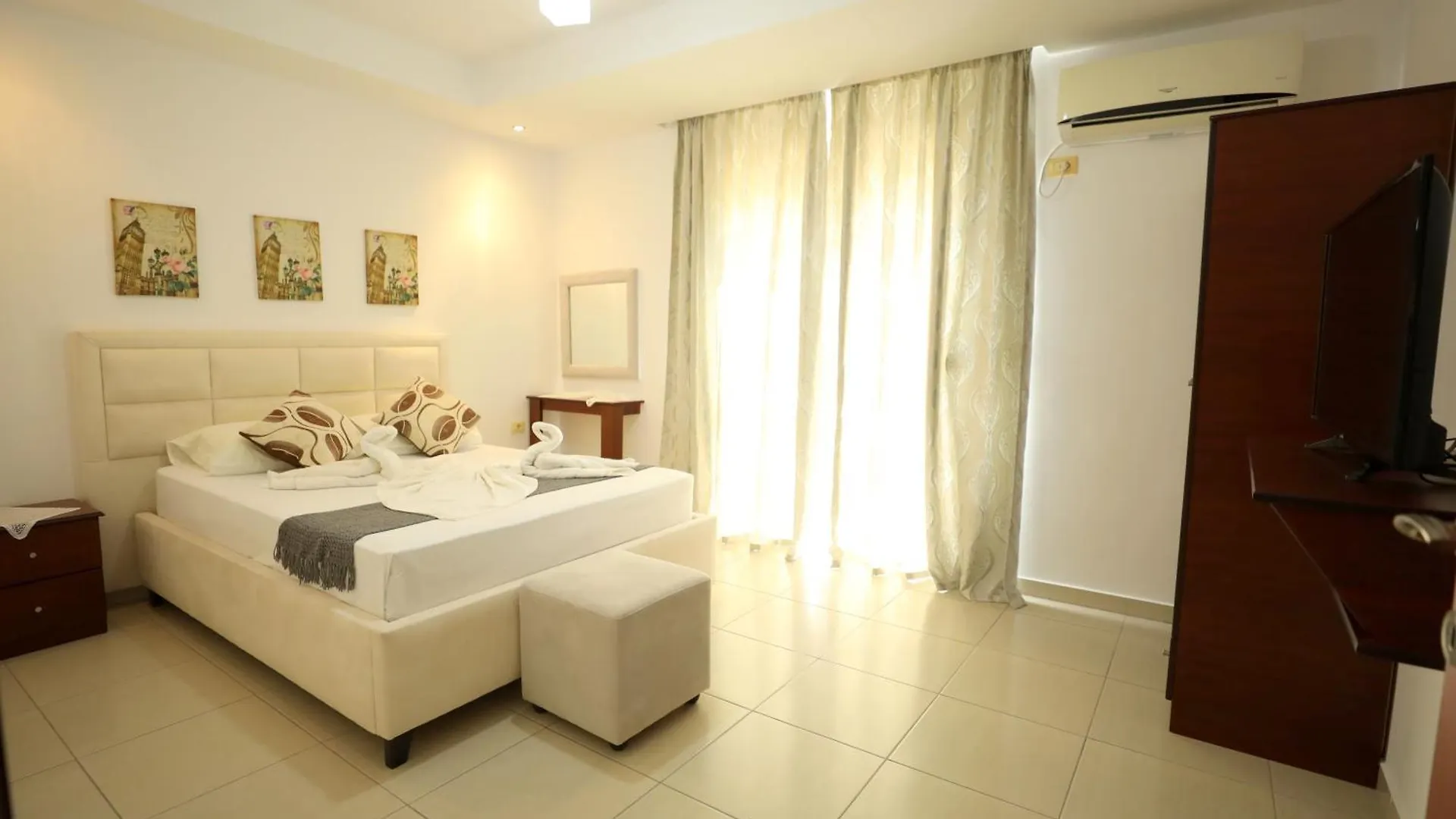 Hotel Soan Sarande