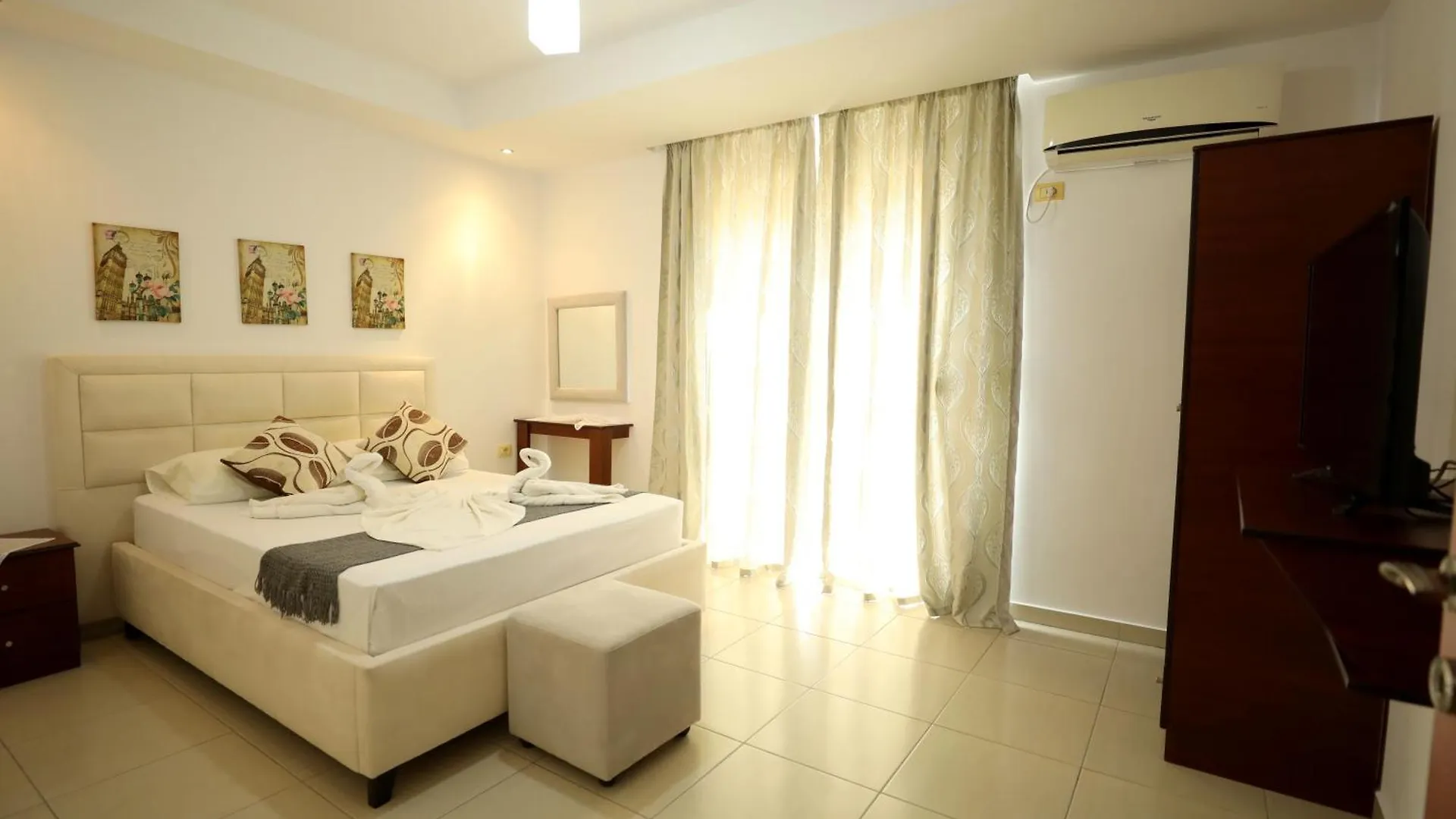 Hotel Soan Sarande
